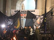 Польша против ОУН-УПА: гуляешь по Варшаве в бандеровской футболке – штраф или тюрьма