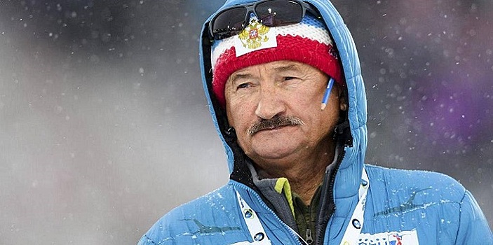 Хованцев рассказал, надо ли менять тренеров сборной России по итогам сезона