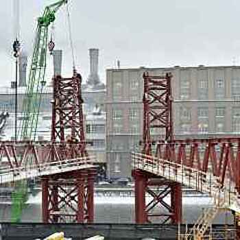Монолитные работы на парящем мосту в парке Зарядье завершатся в апреле