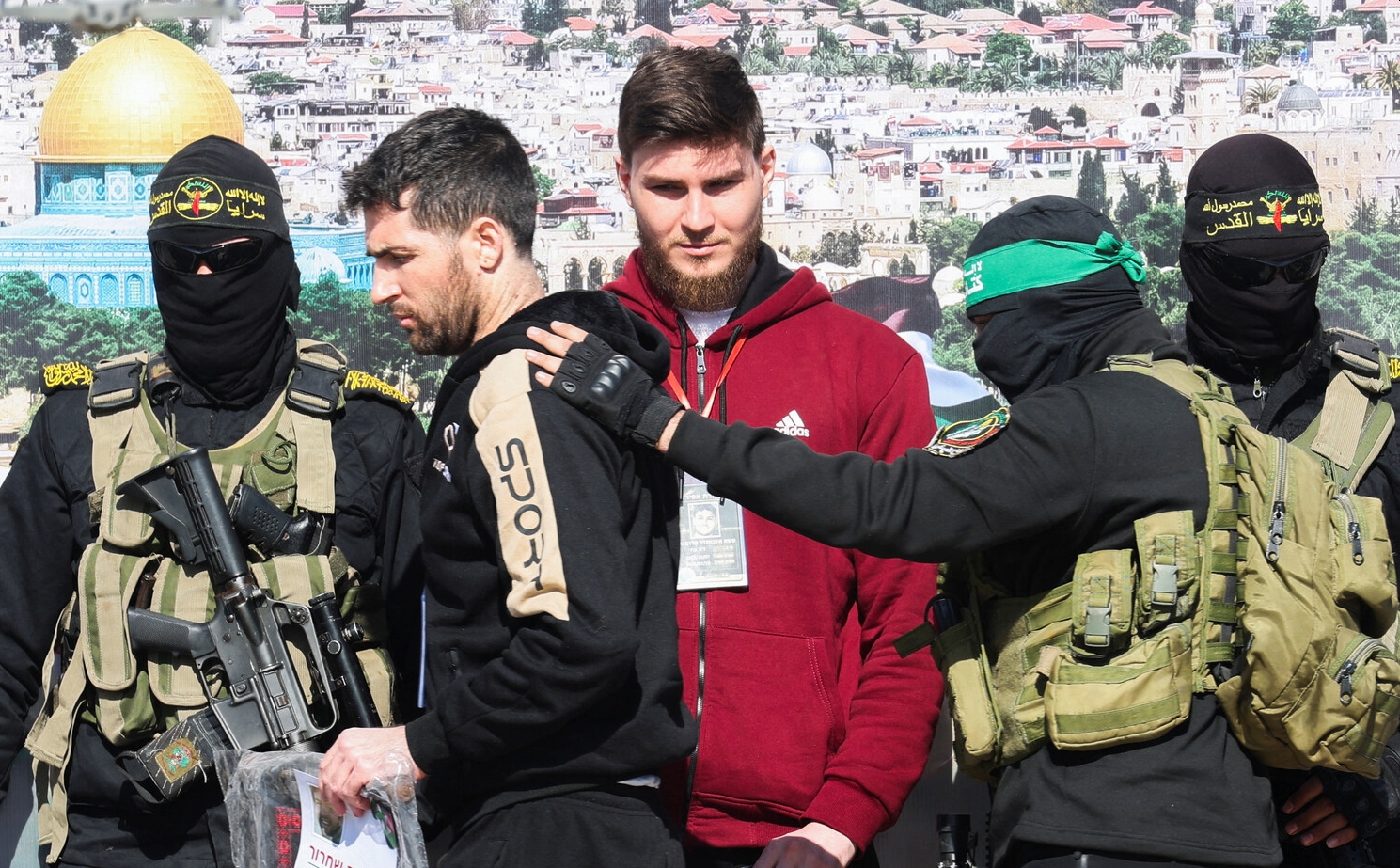 Путин встретился с освобожденным из плена ХАМАС россиянином