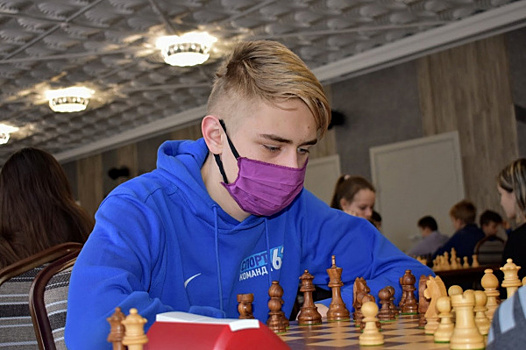 Тольяттинские шахматисты сыграли на чемпионате России