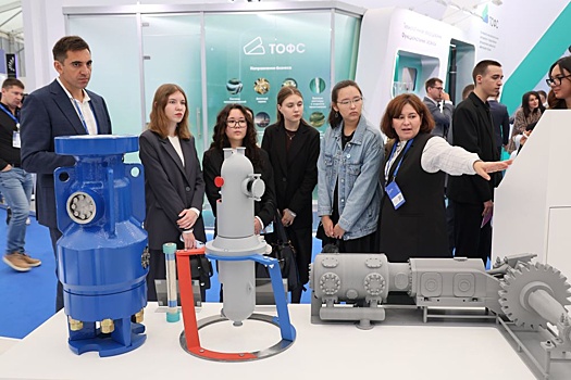 На TNF-2025 в Тюмени обсудили опыт сотрудничества вузов и компаний ТЭК