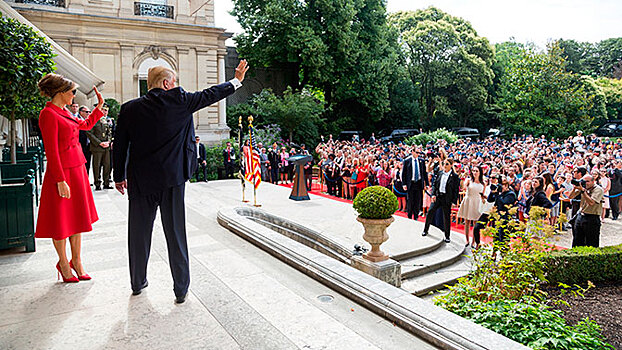 Меланья Трамп заткнула за пояс Брижит Макрон