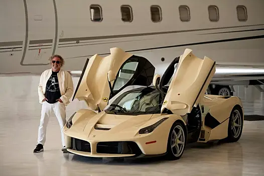 Редкую Ferrari американской рок-звезды выставили на аукцион
