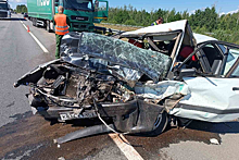 В Нижегородской области в ДТП с КамАЗом погибли три человека