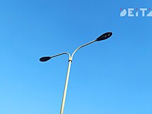 Светофор и уличный фонарь снесли в Приморье за день неосторожные водители