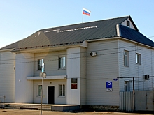 Экс‑главврач Тюкалинской ЦРБ предстанет перед судом за незаконные выплаты