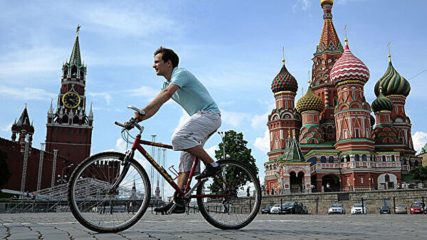 Велосипеды и ролики стали популярнее домашних тренажеров
