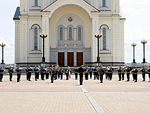 Военные оркестры  в  рамках военно-музыкального фестиваля «Амурские волны» выступили для военнослужащих по призыву воинских частей Хабаровского гарнизона