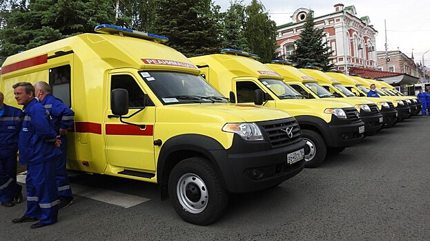 «Не в ливневую канализацию, ее там просто нет»: в Саратове решают, куда сливать воду после мытья инфекционных «скорых»