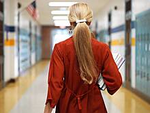 Учительница призналась в совращении 12 детей