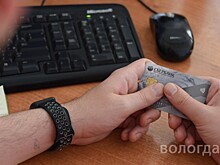 Дистанционные мошенники обманули доверчивого слесаря из Вологды