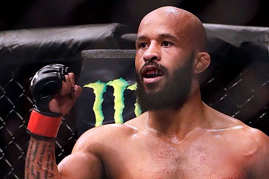 «Не нравится — не смотрите UFC». Деметриус Джонсон ответил критикам стиля Чимаева