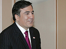 Саакашвили навестил в Берлине патриарха Грузии Илию II