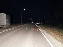 В Свердловском районе ВАЗ сбил идущего по дороге мужчину