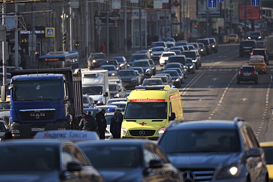 Три человека погибли и шесть пострадали в ДТП на дорогах Подмосковья за минувшие сутки