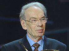 Дочь Баталова отказалась от картин из коллекции отца