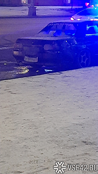 Легковушки столкнулись в центре Кемерова