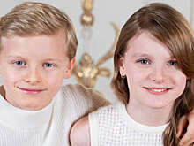 Княжеский дворец Монако опубликовал портреты принца Жака и принцессы Габриэллы