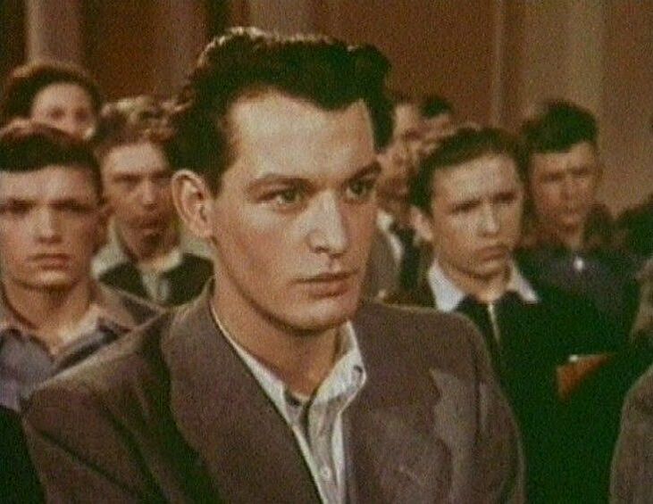 Василий Лановой – «Аттестат зрелости» (1954) — Валентин Листовский.