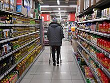 Четверть россиян стали больше экономить на еде