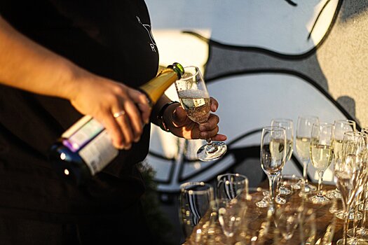 Роскачество: лекарства в сочетании с алкоголем способны привести к опасным последствиям