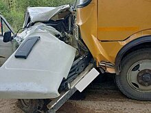 В Подосиновском районе в ДТП с рейсовым автобусом погиб водитель «Нивы»