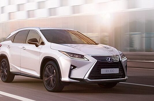 Lexus RX Black Royal уже доступен для российских покупателей