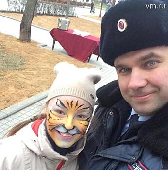 Полицейские приняли участие в благотворительной акции «Скажи скворечнику «Да!»