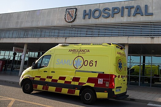 В туристической стране мужчину ударили отверткой за отказ «стрельнуть» сигарету