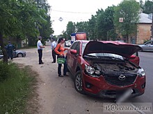 В Твери произошло ДТП по вине девушки-водителя: пострадала беременная женщина