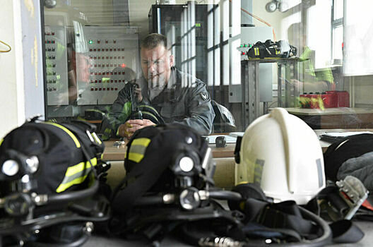 В Муроме загорелся склад после падения обломков беспилотников