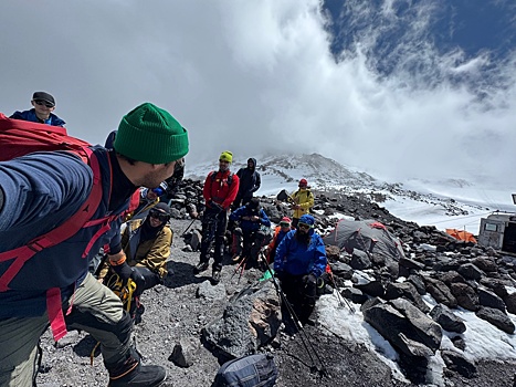 "Важно не куда ты идёшь, а с кем". Зачем мужчины уходят в горы