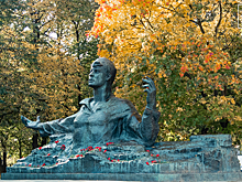 Есенин, учителя и День отца. Хорошие новости за 2-4 октября