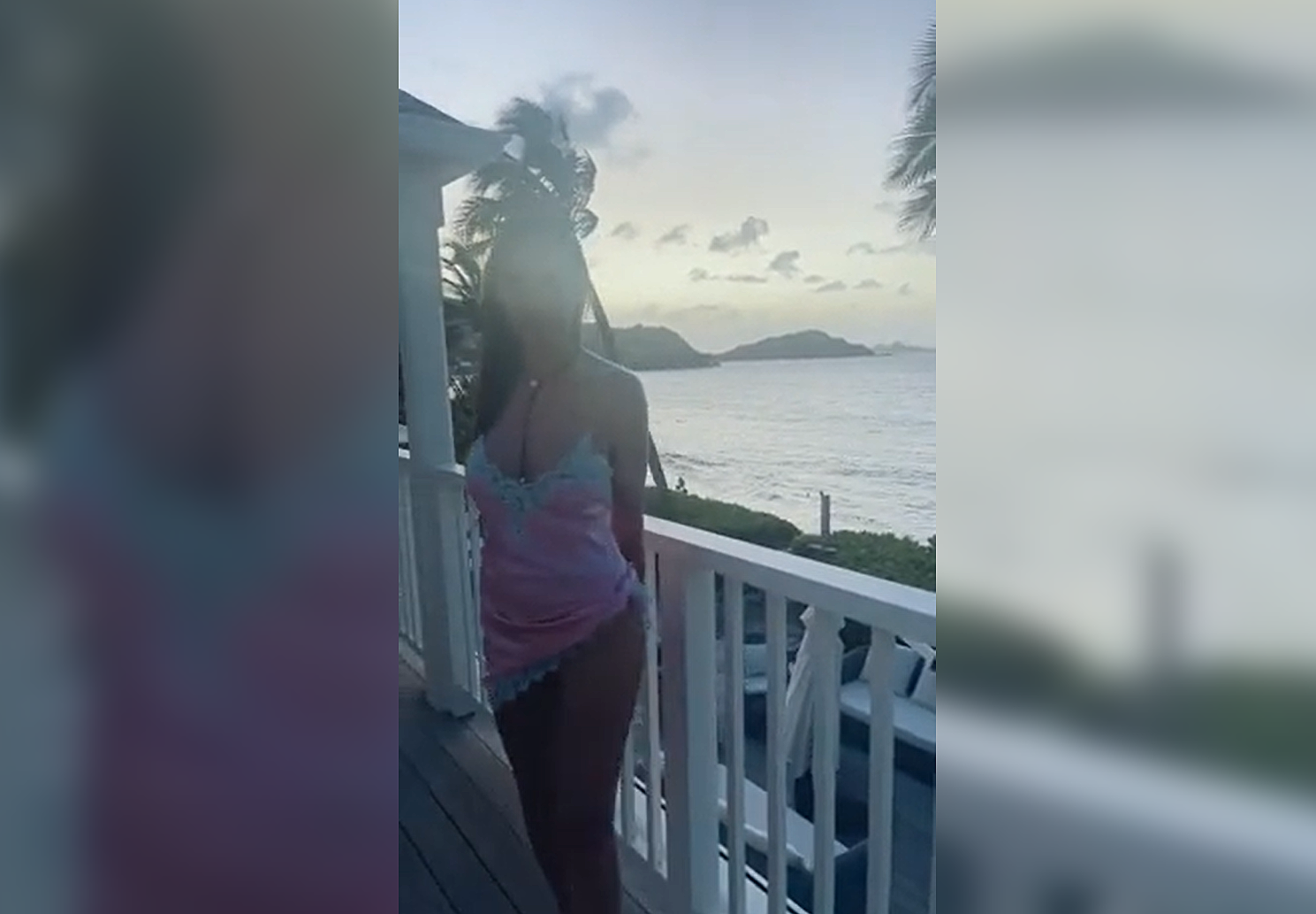 49-летняя Хайди Клум вышла в мини-платье с декольте