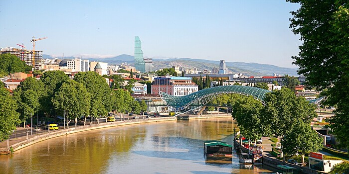 Бархатный сезон в Грузии: чем туристов привлекает «Тбилисоба»