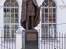 В Ярославской области памятник сыну Александра Невского вызвал недоумение