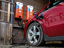 Цветные номера для электромобилей уже не актуальны: мнение автоэксперта