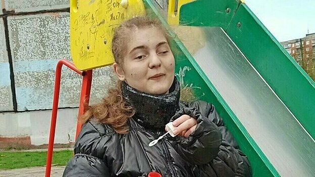 Еле ходит и плохо видит: в Калининграде дали рабочую группу инвалидности 18-летней девушке, которая учится в 6-м классе