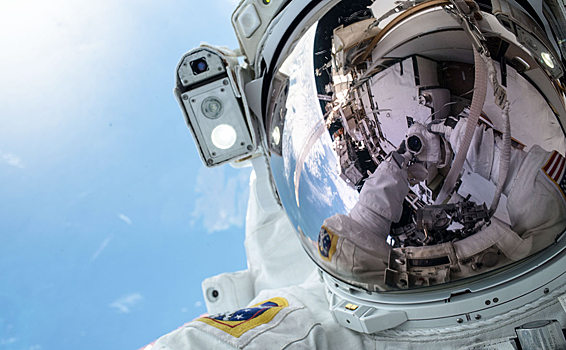 "Роскосмос": на МКС впервые пройдет годовая экспедиция