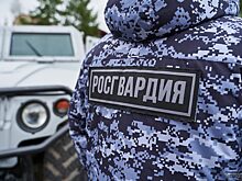 Глава Тюмени подарил квартиры трём офицерам Росгвардии