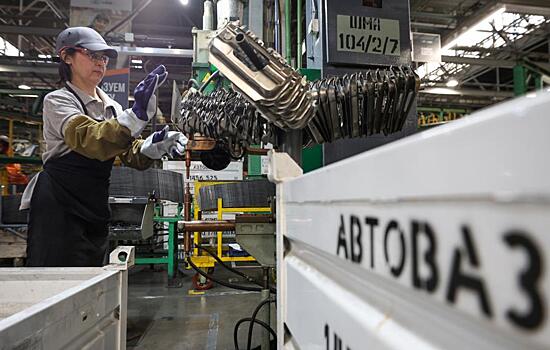 АвтоВАЗ опроверг слухи о запрете WhatsApp для сотрудников