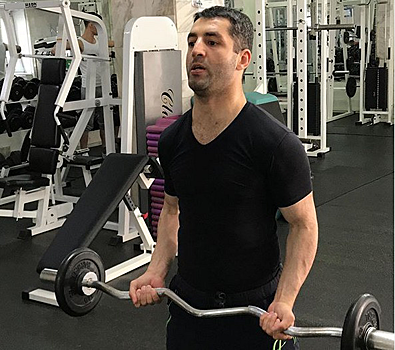 Алоян сменил весовую категорию и в декабре проведет бой за чемпионский титул WBA