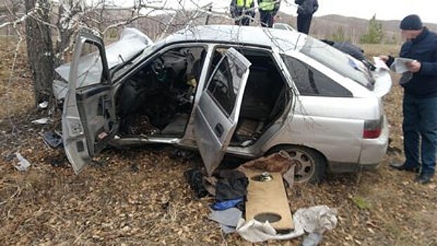 В ДТП с автобусом в Саратовской области пострадали четыре человека