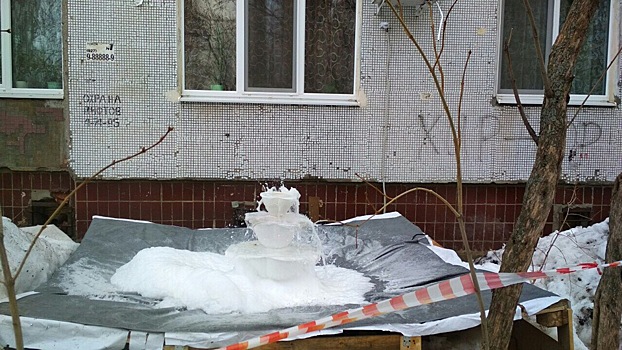 Балаковец изобрел первый в России зимний фонтан