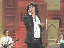 Ученые: мужчины поют о любви и сексе чаще женщин