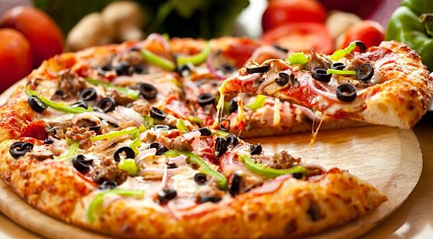 Ученые рассказали об опасности пиццы из микроволновки