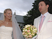 Хоккеист Ковальчук отметил, что в спорте он никто по сравнению с женой