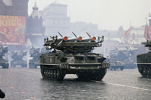 Синица в руках: почему Китай не стал копировать советский "Квадрат"