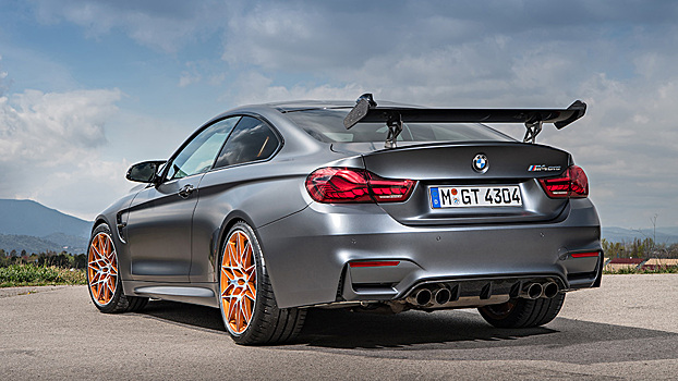 Быстрейший спорткар BMW оценили в 11 миллионов рублей